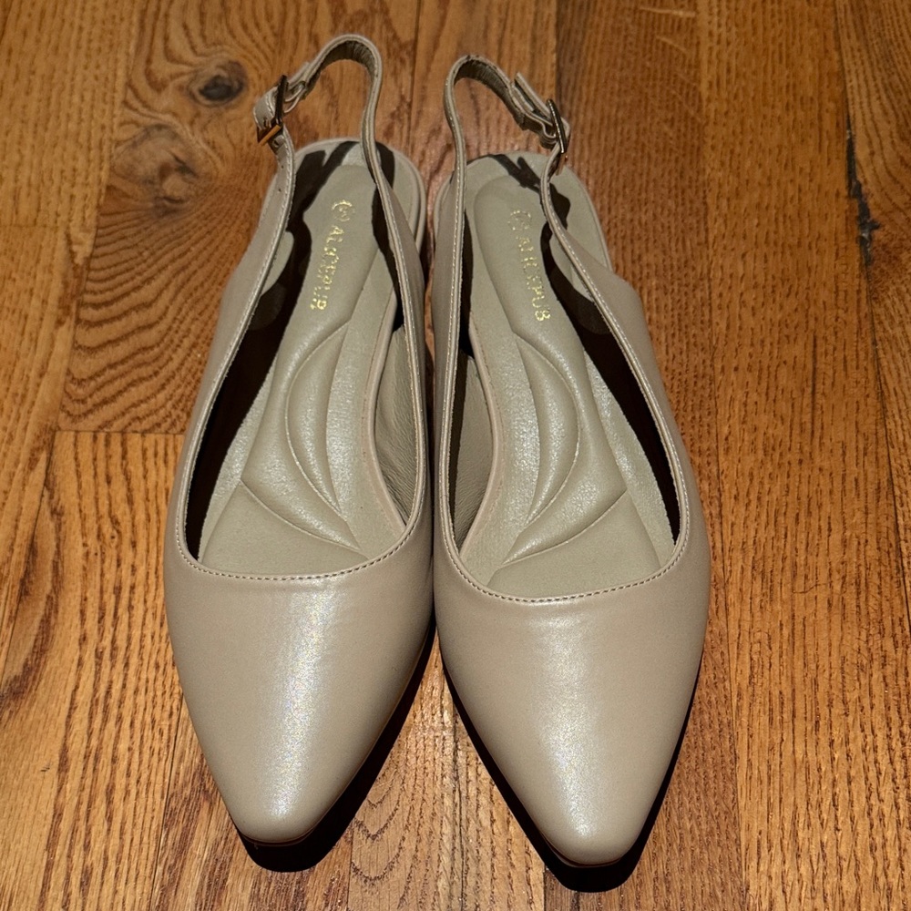 Alicepub nude sling back flats size 8